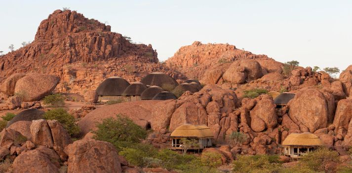 Namibia - Campo Tendato di lusso nella spettacolare regione del Damaraland: Mowani Mountain Camp